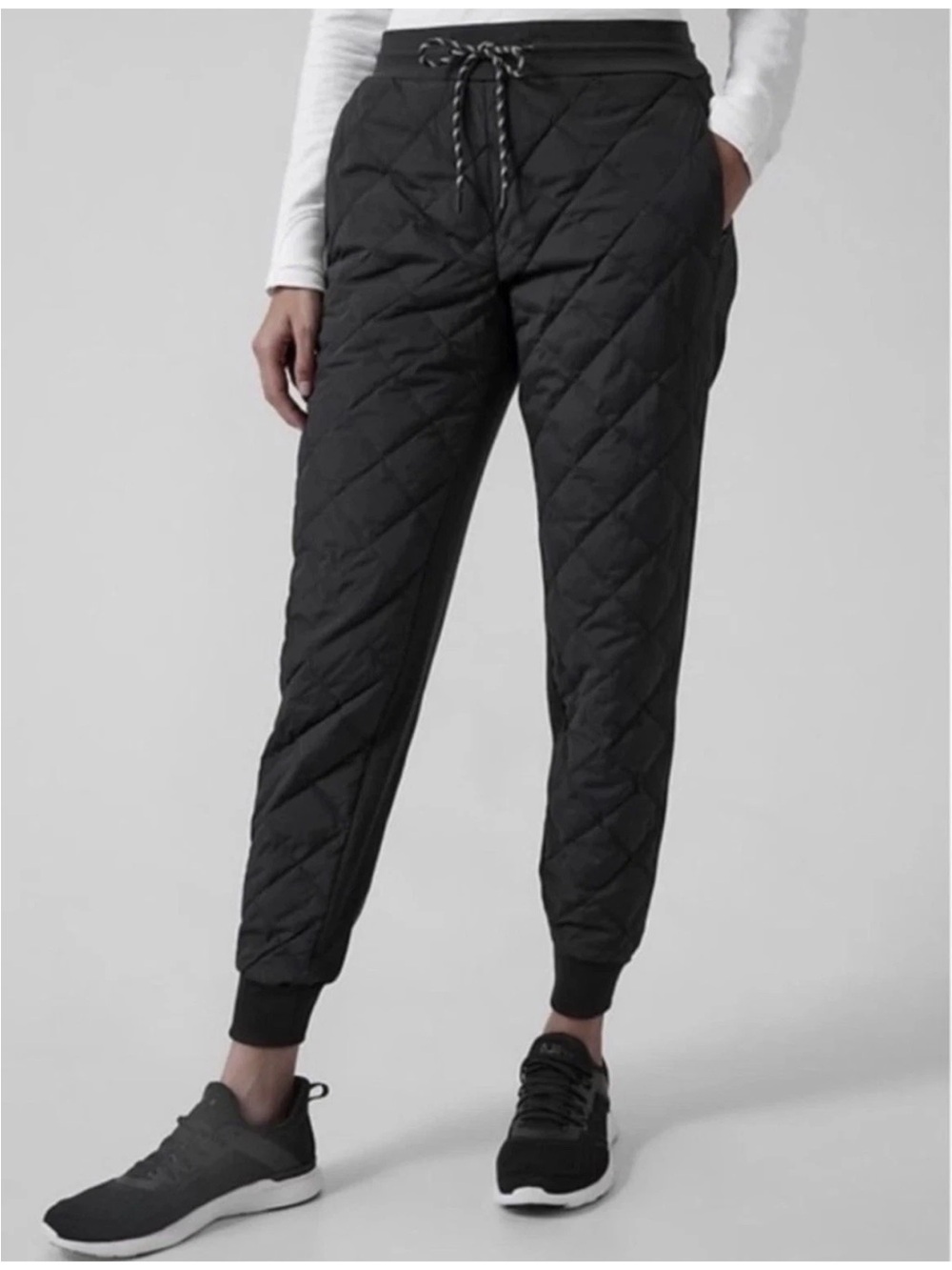 Athleta Pants Solstice Quilted Joggers Black Insulated Goose Down Pull On size 6